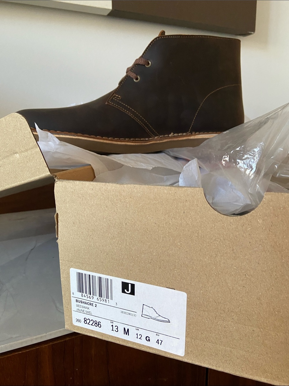 Clarks Men's Chukka Boots in Dark Brown - Picture 3 of 4